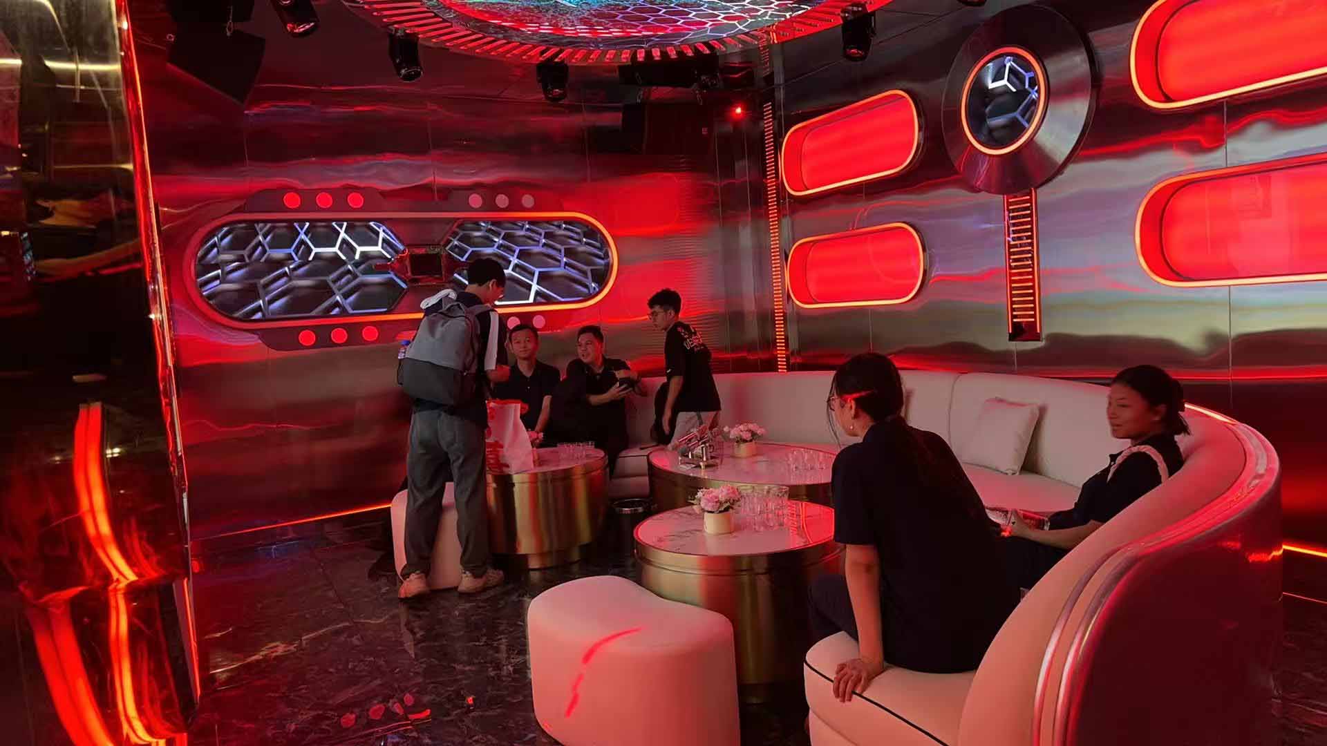 久信達科技公司員工齊聚光明區(qū)蠄蜍石，開啟活力爬山之旅暨團建活動(圖6)